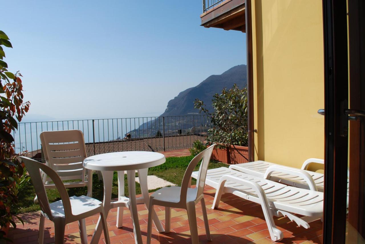 Residence Mirena - Rebomaholidays Tignale Exterior foto